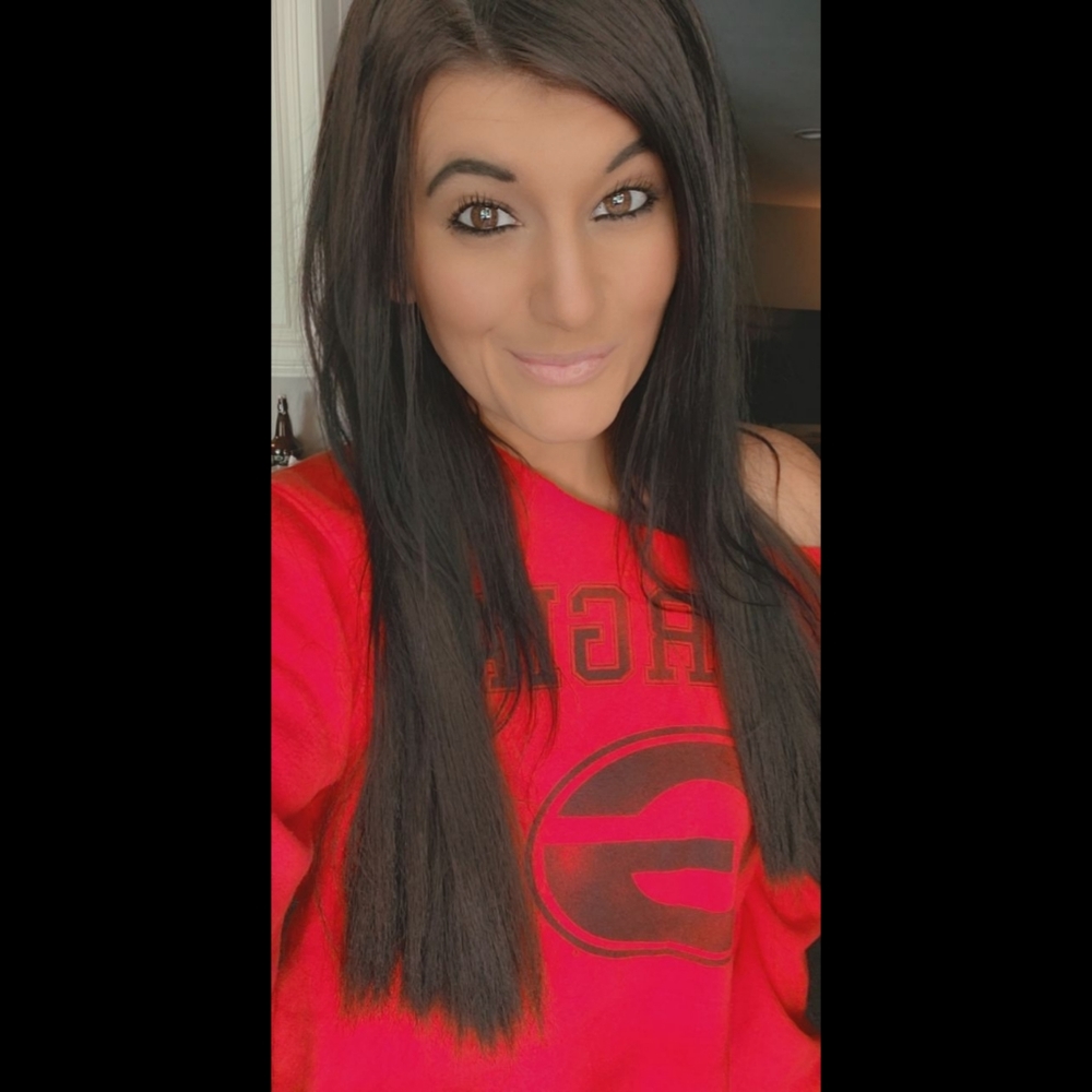 Meet your Posher, Danielle